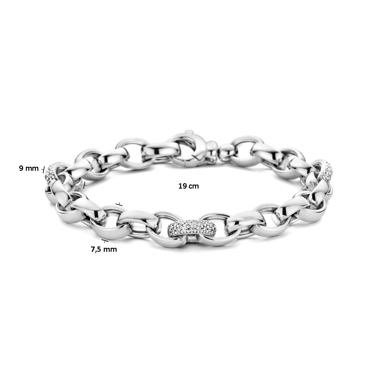 Vooraanzicht met afmetingen van de armband schakels 7.5mm breed.
