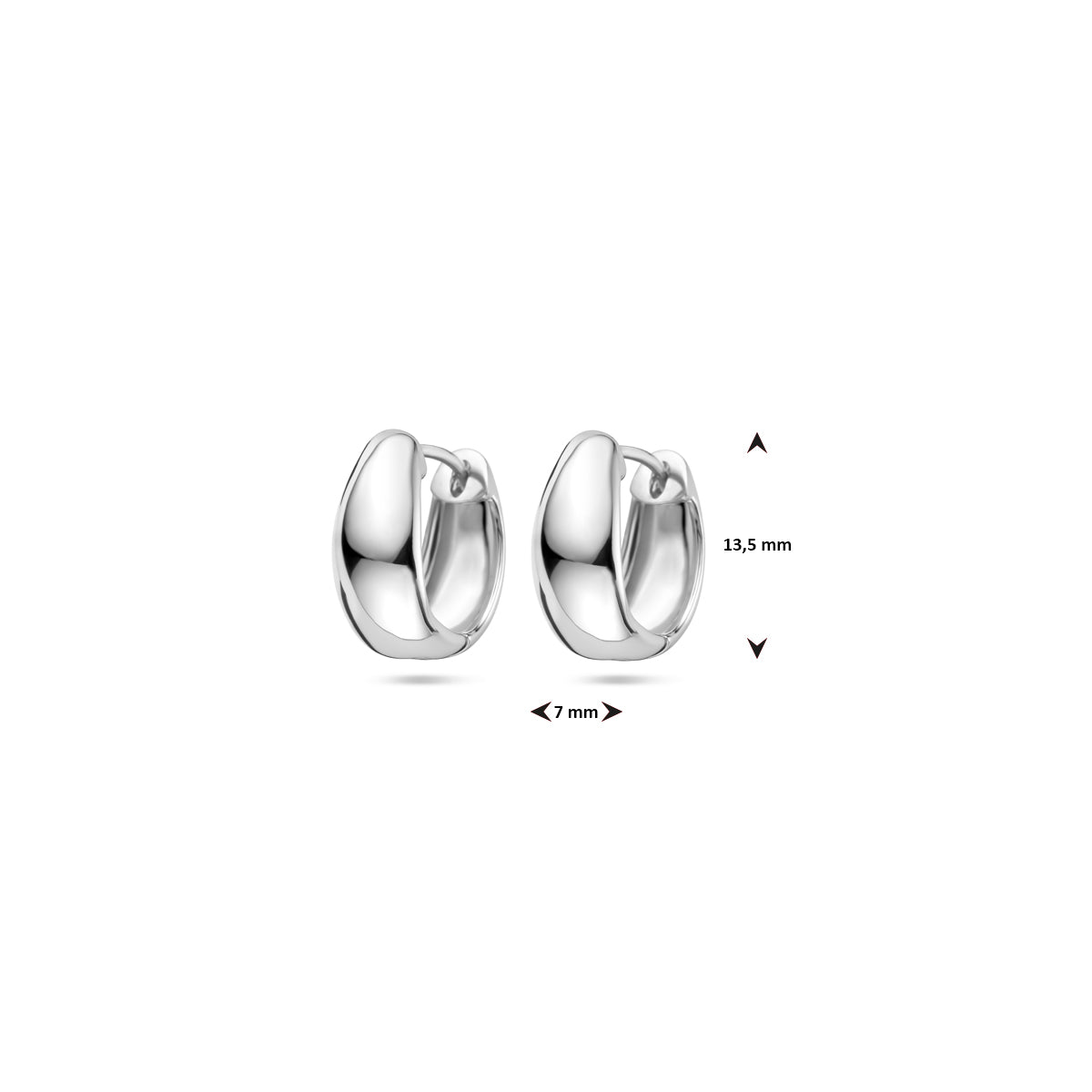 Foto van de 'Dyon' klapoorringen met de breedte van 7 mm en diameter van 13,5 mm.