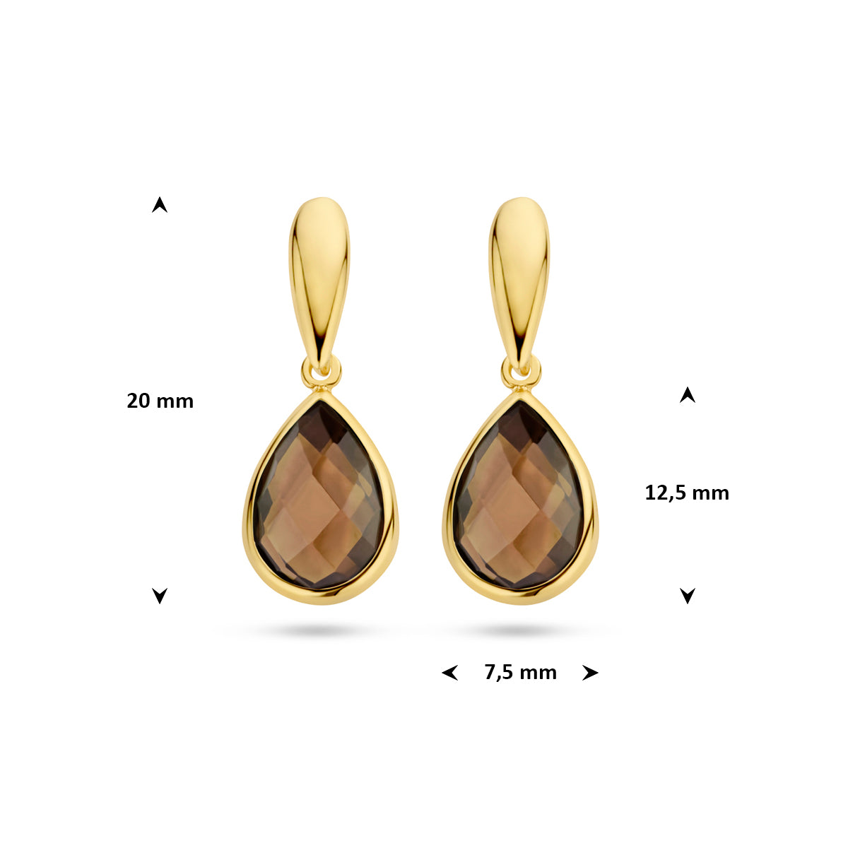 Foto met de maten van de oorbellen: ze hebben een totale hoogte van 20 mm en zijn 7,5 mm breed.