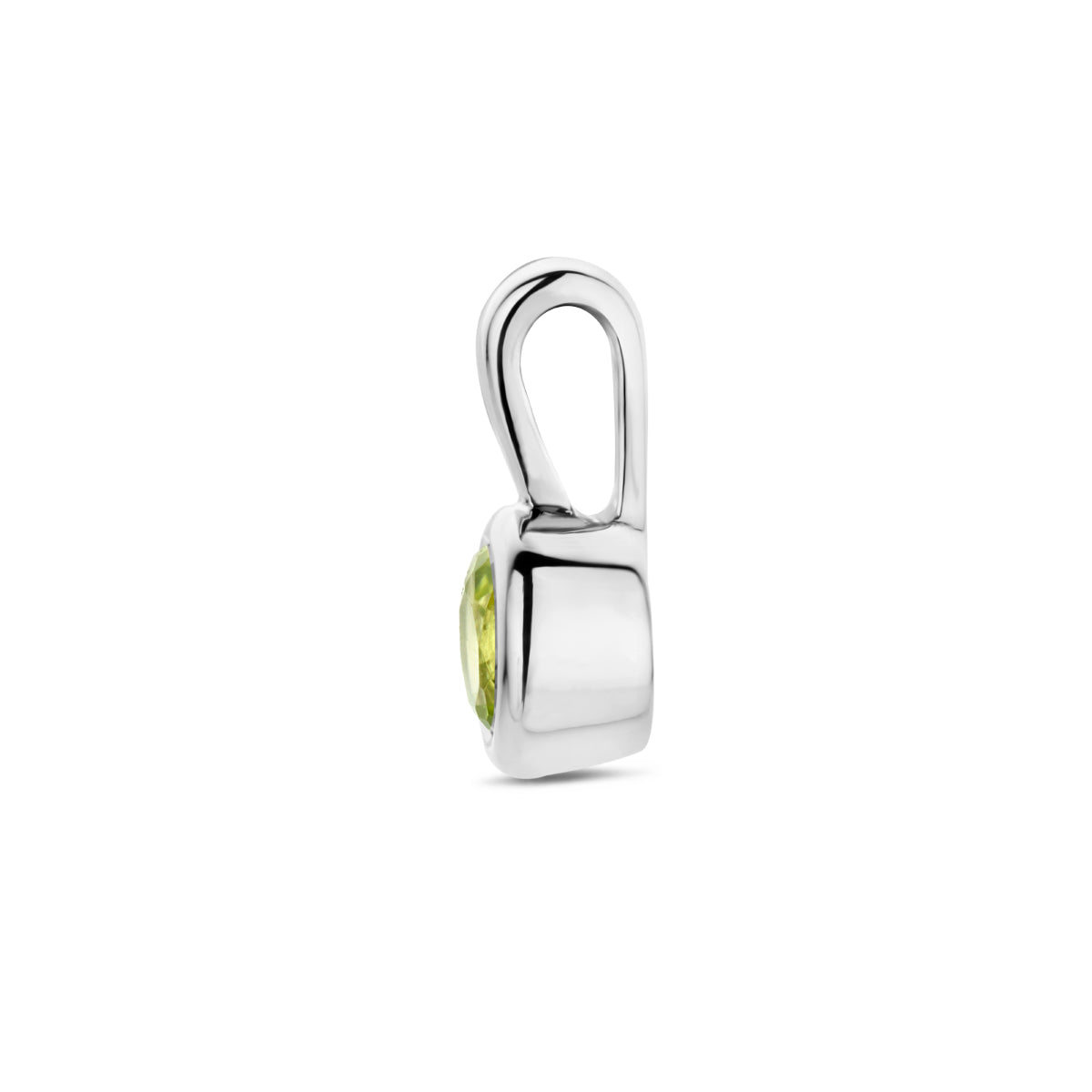Zijaanzicht van de zilveren hanger met Peridoot die de zetting toont.
