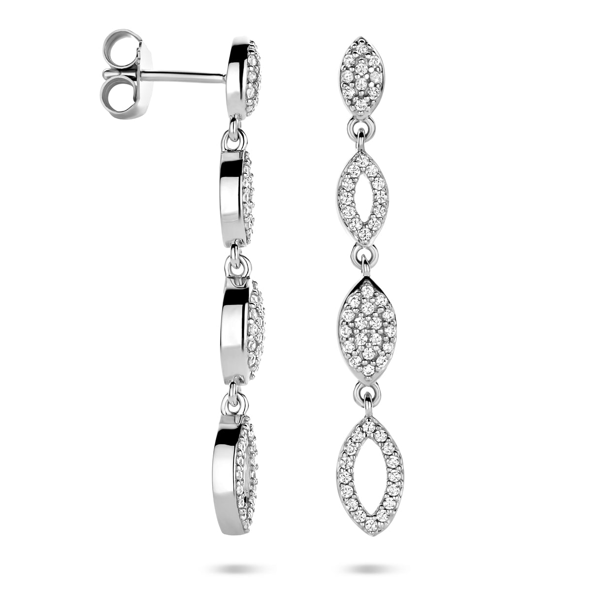 Detailopname van de 'Cascata' oorhangers die de pavé zetting tonen.