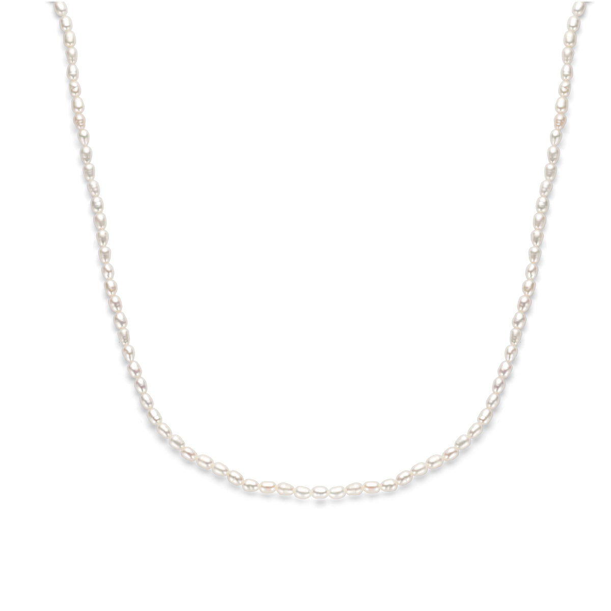 Vooraanzicht van de zoetwaterparel ketting 3/4 mm, 41 cm lang met verlengstuk tot 45 cm.